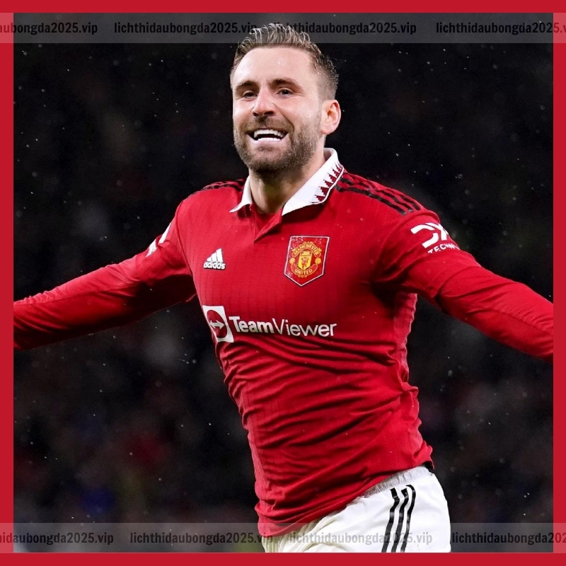 Luke Shaw đang lấy lại phong độ